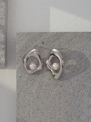 Egg Shape Earring